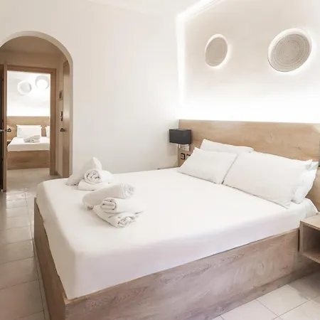 Odysseas Hotel 3*
