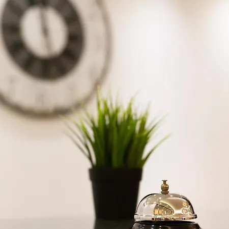 Hotel Odysseas Polychrono